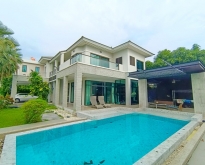 คฤหาสน์หรู Lake Pool Villa ม.กรุงเทพ รังสิต