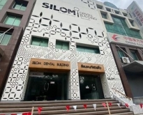 ให้เช่าอาคาร 7ชั้น  มีลิฟต์ ย่านสีลม สาทร