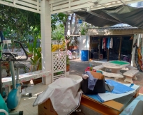 ขายบ้านเดี่ยวหลังมุม  2 หลัง ใหญ่ในพื้นที่ 100 ตรว.