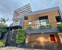 ขายบ้านเดี่ยว3 ชั้น  สุขุมวิท71 ปรีดีพนมยงค์26 บ้านสร้างใหม่