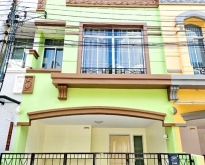 รร.นานาชาติไทย-สิงคโปร์ ทาวน์โฮม 3 ชั้น เฟอร์ครบ 22 ตรว. 216 ตรม