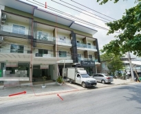 3-story commercial building for sale on Koh Samui.