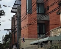 ขายบ้านเดี่ยว 3 ชั้น สไตล์ Modern Tropical Loft ย่านอารีย์ พหลโยธ