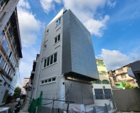 ให้เช่าอาคารพาณิชย์ 3.5 ชั้น 2 คูหา สี่แยกลำสาลี อาคารสร้างใหม่