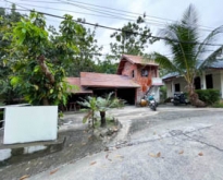 Island Surroundings for Lease
