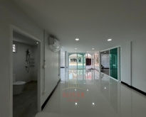 Luxury Penthouse for sale, C Ekkamai good location near BTS Ekkam