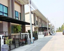 ให้เช่าทาวน์โฮม 21 ตรว ประชาอุทิศ90 หน้าบ้านไม่ชนใคร หน้าบ้านโล่ง