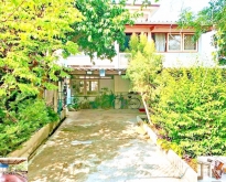สวนรอบบ้าน ทำเลด ให้เช่าบ้านเดี่ยวใหญ่มาก 2 ชั้น โฮมโปร กัลปพฤกษ์