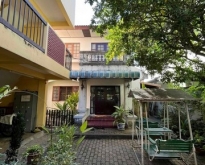 บ้านพร้อมกอจการหอพัก  ใจกลางเมือง ด้านในคูเมือง ใกล้ตลาดสมเพชร