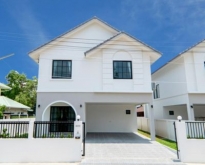 R7 บ้านสร้างใหม่ นอกโครงการ สนามหญ้ากว้างๆ ใกล้กาดฝรั่ง 5 นาที