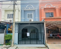 ขายด่วน ราคาพิเศษ ขายทาวน์เฮ้าส์ 2 ห้องนอน ใน ประชาธิปัตย์, ธัญบุรี