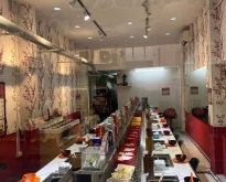 เซ้งร้านชาบูหม่าล่า ถนนสีลม พร้อมอุปกรณ์ ร้านอยู่ต้นซอยศาลาแดง 1