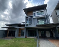 ขายบ้านเดี่ยว 3 ชั้น โครงการนาราสิริ ไฮด์อเวย์ ถนนโยธินพัฒนา 3