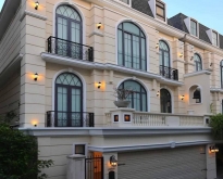 BH2896 ขายและเช่า บ้านหรู  The boulevard ekkamai 22