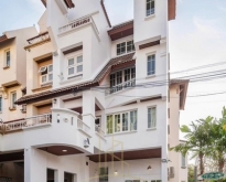 ให้เช่าบ้าน 4ชั้น พูลวิลล่าสไตล์ ย่านรัชดาห้วยขวาง - วิภาวดี 20