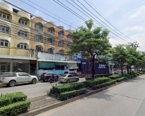 ให้เช่าตึกแถว 2 คูหา 4 ชั้น ใจกลางบางกะปิ ใกล้ The Mall จอดรถด้าน