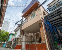ขายบ้านรัชดาซอย 7 หลังบิ๊กซีรัชดา เดินถึง MRT ขนาด 2 ชั้น 19 ตรว.
