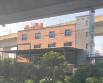 ขายด่วนที่ดินพร้อมสำนักงาน 4 ชั้น  ตรงข้าม เดอะไนน์พระราม9