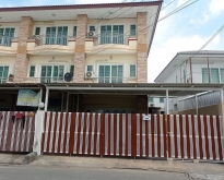 ให้เช่าทาวโฮม 3ชั้นหลังมุมขนาด 35 ตร.ว ซอยลาดพร้าว101