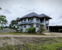 ขายบ้าน2ชั้น พร้อมที่ดิน 2-0-68 ไร่  ติดคลองบางเรือหัก