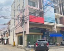 อ่อนนุช62-69 จอดรถได้ 4 คัน  18ตรให้เช่าอาคารพาณิชย์ 4 ชั้นครึ่ง