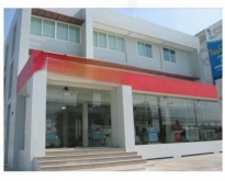 ต้องการขาย โชว์รูม อาคารพาณิชย์ 3 ชั้น ติดถนนลาดกระบัง ใกล้สนามบิ