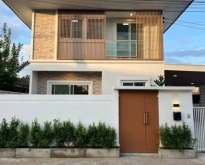 ขายต่ำกว่าราคาประเมิน 2.98 ล. รีโนเวทใหม่ สไตล์โมเดิร์น โซนท่ารั้