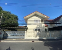 ให้เช่าบ้าน 2 ชั้น 60 ตรว. 4 นอน ลาดพร้าว 42  ใกล้ MRTลาดพร้าว