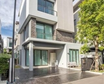 BH3084 ให้เช่าบ้านแฝดสไตล์บ้านเดี่ยว3 ชั้น บ้านกลางเมือง คลาสเซ่
