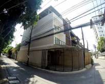 BH1029 ให้เช่าทาวโฮม4ชั้น 4ห้องนอน 3ห้องน้ำ หลังมุม สุขุมวิท65