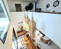 บ้านสร้างใหม่ สไตล์โมเดินลักชัวร์รี่ พร้อมสระว่ายน้ำส่วนตัว ใกล้เมือง